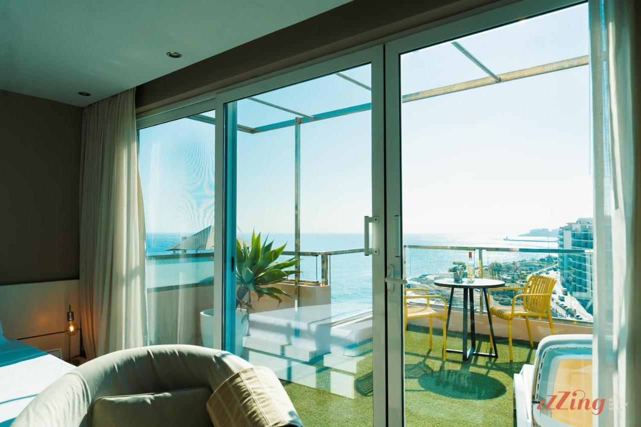Gorgeous Seaviews From A Stunning Sliema Studio Exterior foto